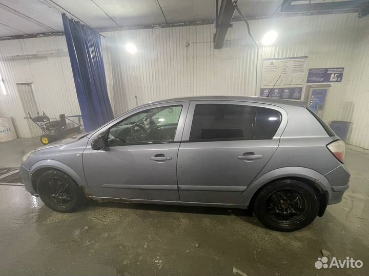 Opel Astra 1.8 AT, 2006, 170 000 км