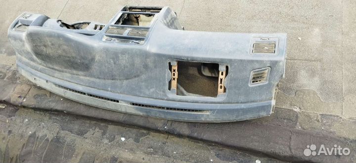 Торпеда. Панель Toyota Corona Premio AT211