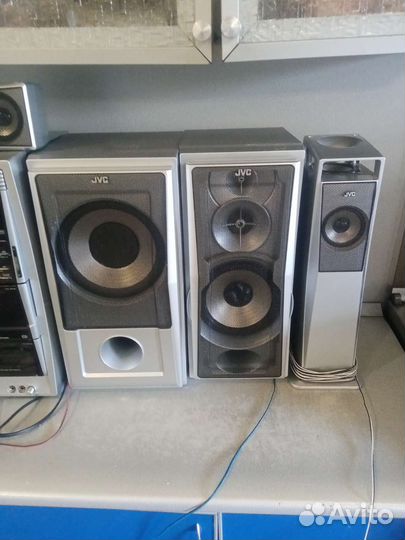 Музыкальный центр