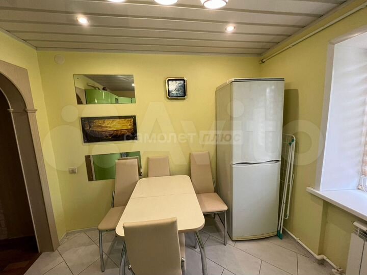 2-к. квартира, 54,2 м², 1/2 эт.