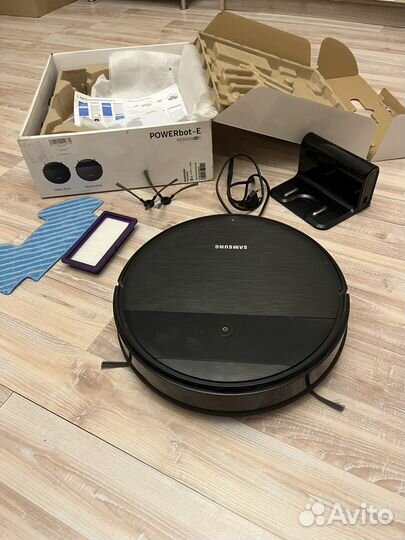 Робот пылесос Samsung