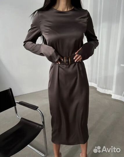 Атласное платье