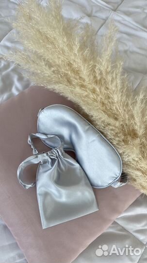 Шелковая маска для сна и медитаций