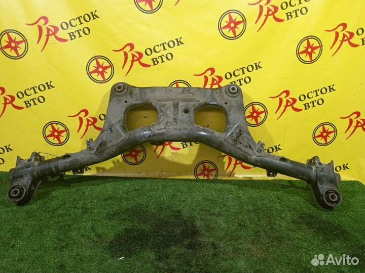 Балка поперечная задняя Mitsubishi Grandis NA4W