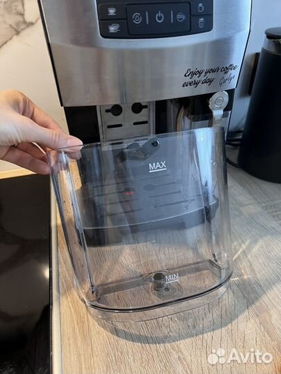 Кофеварка рожковая Garlyn