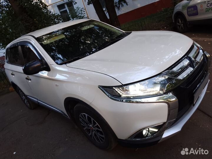 Mitsubishi Outlander 2.0 CVT, 2016, 167 542 км