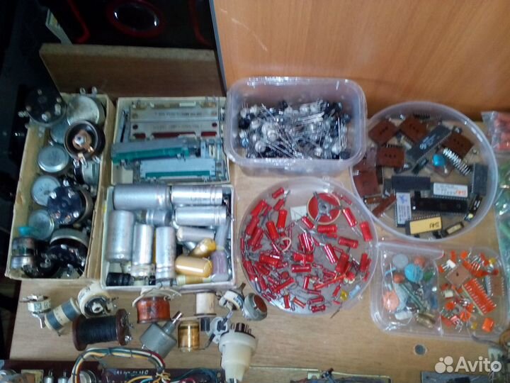 Радиодетали: Транзисторы, Конденсаторы, Микросхемы