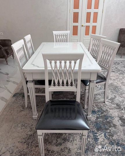 Кухонный стол и стулья / Инфинити