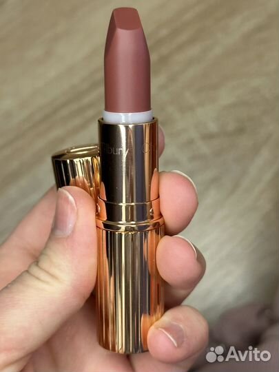 Матовая помада Charlotte Tilbury оригинал Pillow