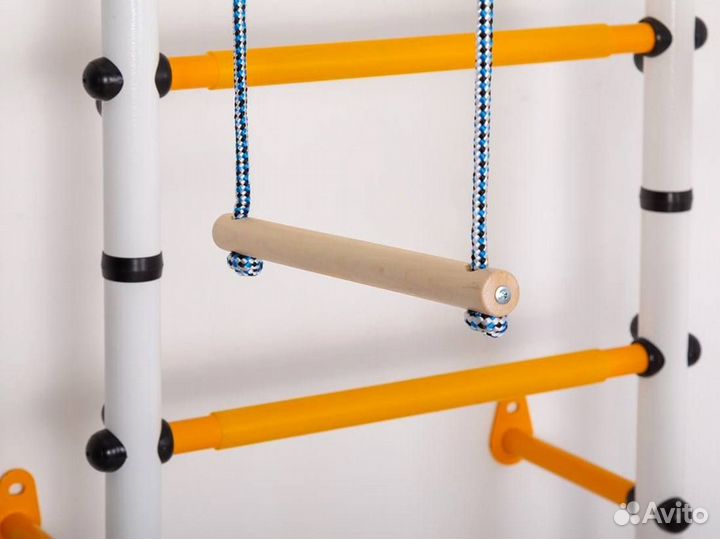 Спортивная шведская стенка