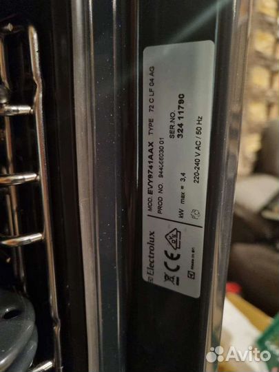 Духовой шкаф electrolux новый