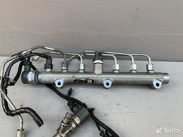 Топливная рампа Kia Sorento 2.5 л diesel D4CB