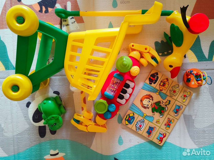 Развивающие игрушки для малышей