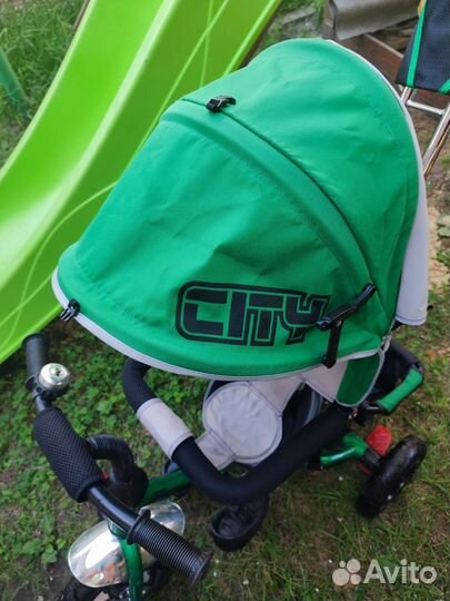 Детский трехколесный велосипед