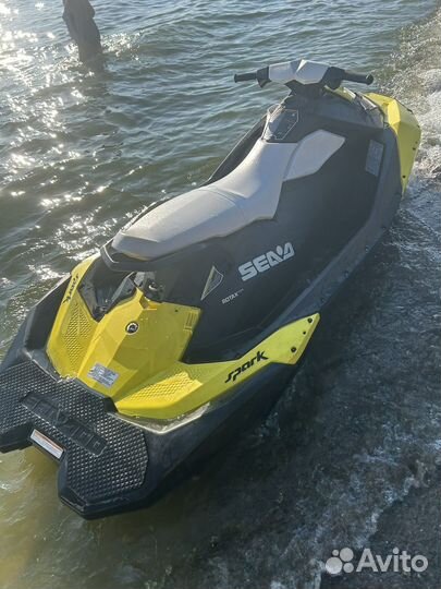 Продам гидроцикл BRP Sea-Doo spark 3UP IBR