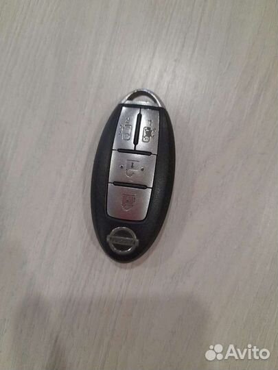 Смарт ключ Ниссан serena