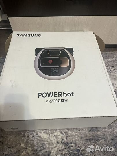 Робот пылесос Samsung PowerBot VR7000 wifi