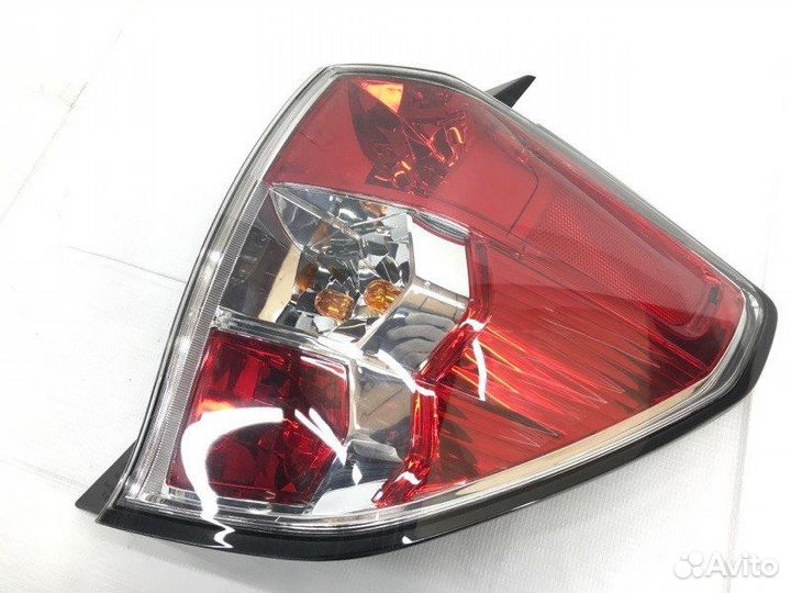 Стоп-сигнал правый Subaru Forester SH5 EJ204 2008