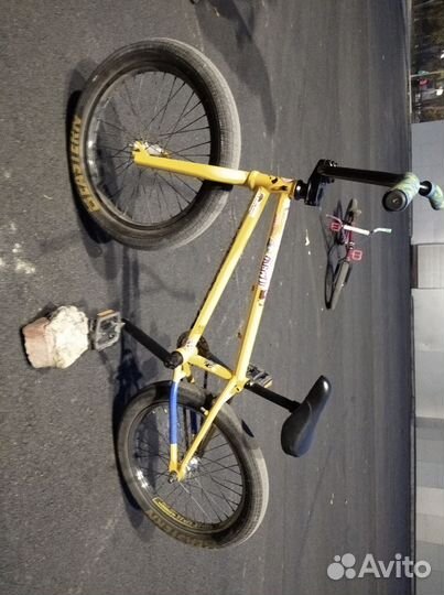 Трюковой велосипед bmx