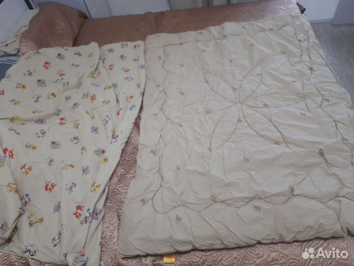 Одеяло из верблюжьей шерсти экологичное