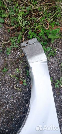 Крыло переднее правое Renault Logan 1, LADA Largus