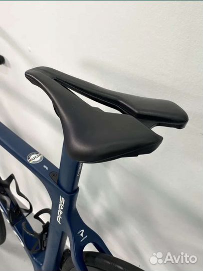 Pinarello paris disc