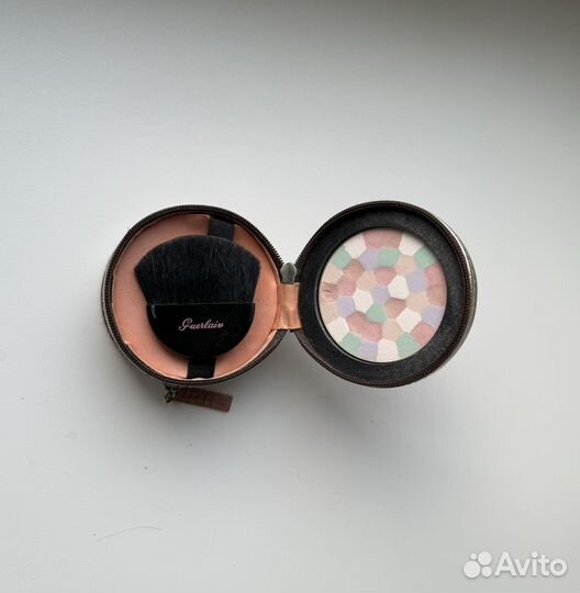 Guerlain meteorites пудра хайлайтер