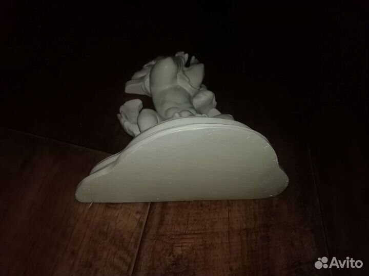 Ангелочек с полкой