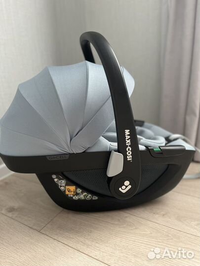 Автолюлька maxi cosi pebble360