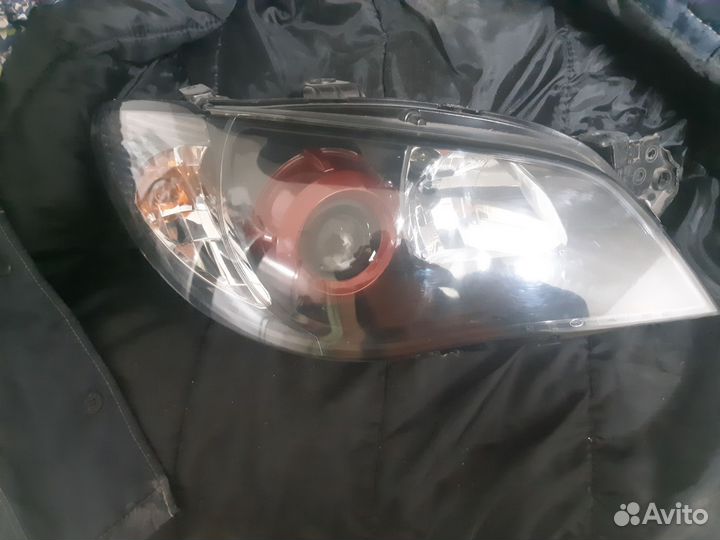 Фары Subaru impreza 2006