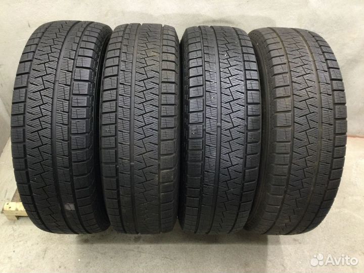 Pirelli Ice Asimmetrico 225/65 R17