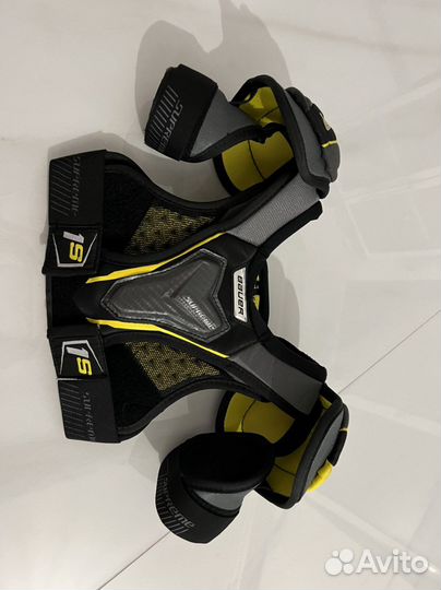 Нагрудник bauer supreme 1s