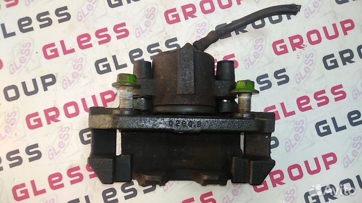 Суппорт передний epew R б/у Tribute