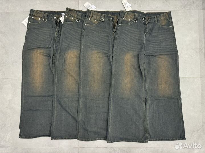 Джинсы широкие