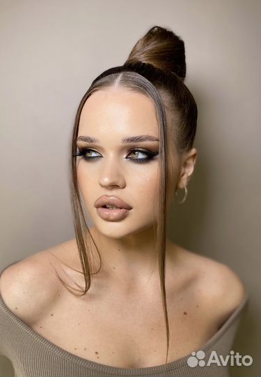 Визажист,стилист по причёскам