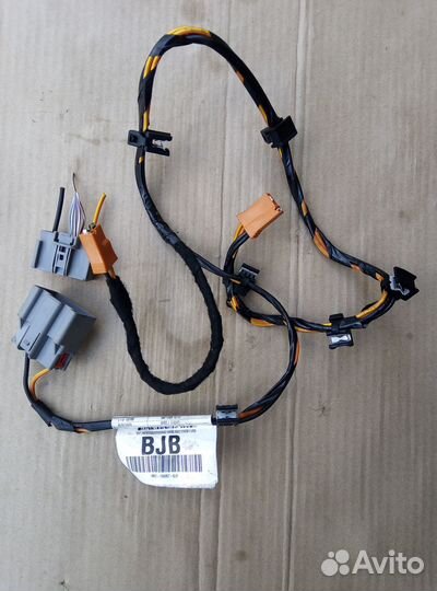 Проводка подлокотника Ford Focus 2