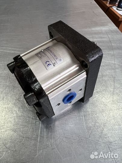 Насос A10X8N6-B (аналог нш-10 лев) 250 бар