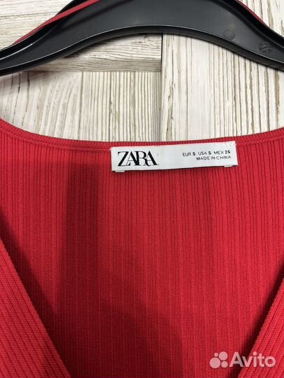 Платье Zara трикотажное