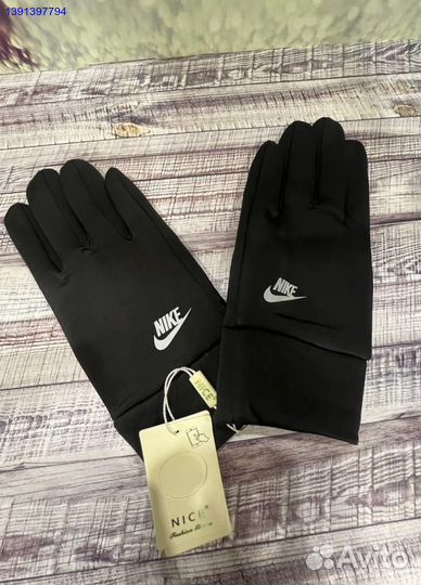 Перчатки Nike сенсорные