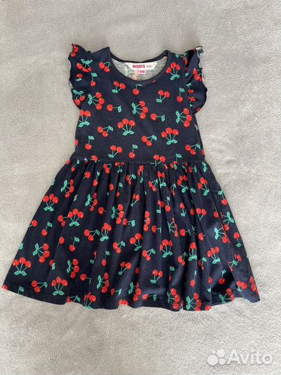 Шорты benetton 110,платье modis,вещи Mothercar