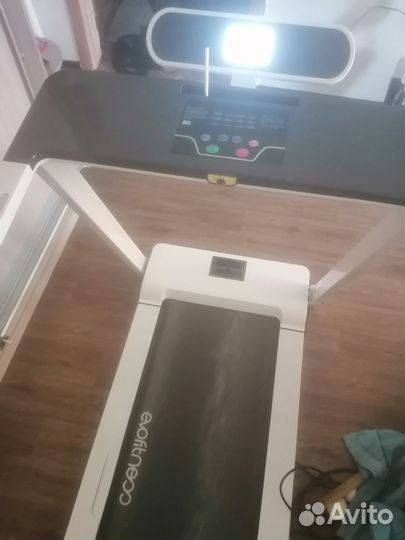 Беговая дорожка. :vector 2