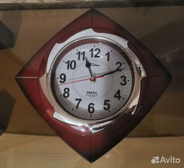 Часы настенные