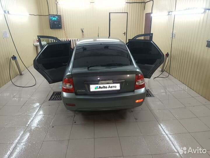 LADA Priora 1.6 МТ, 2010, 377 000 км