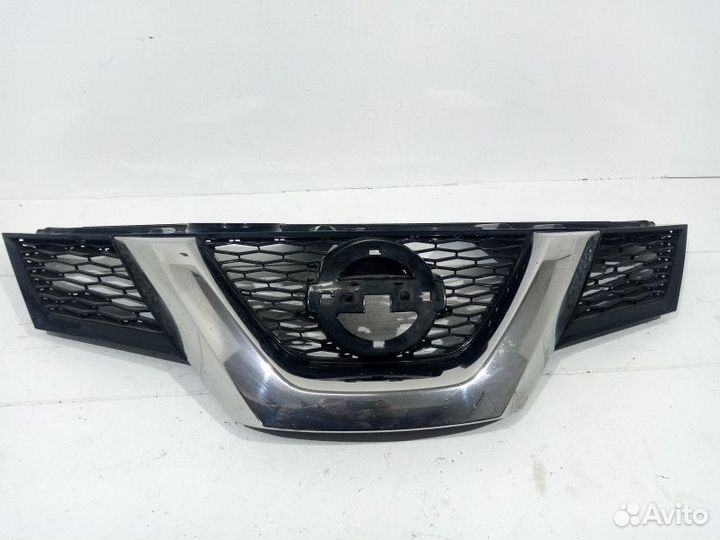 Решетка радиатора Nissan X-Trail 3 (T32)