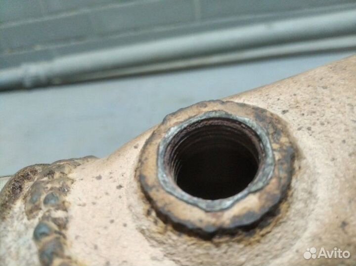 Коллектор выпускной Ford Focus 2 седан 1.8 2006