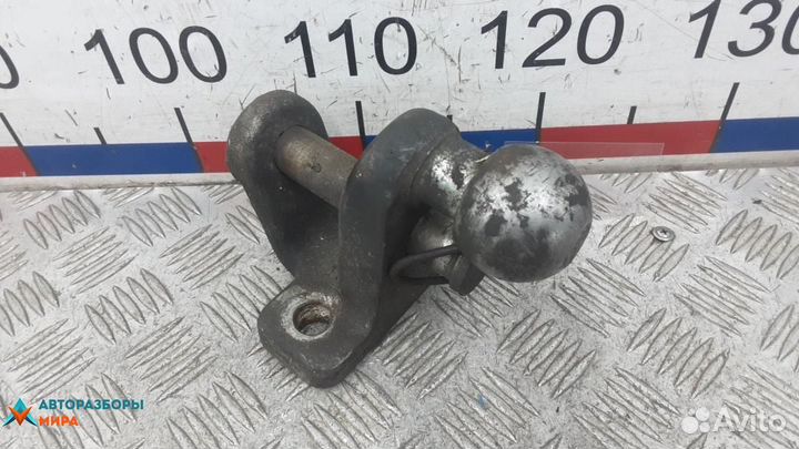 Крюк фаркопа Land Rover Discovery 3 2005