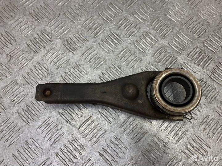 Вилка сцепления Toyota Camry V40 2azfe 2011