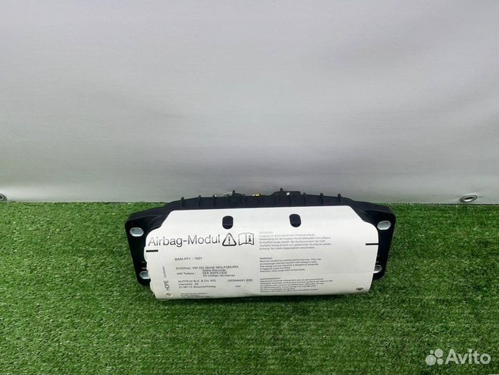 Подушка безопасности пассажира Volkswagen1k0880204l