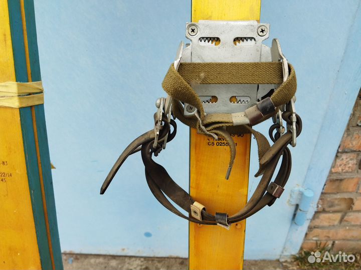 Лыжи беговые из СССР(две пары)