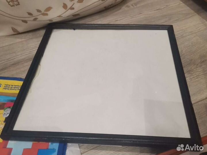 Рамки для фото и картин